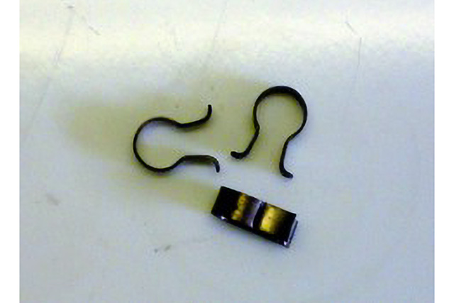 SPONA KABELOVÁ 1453