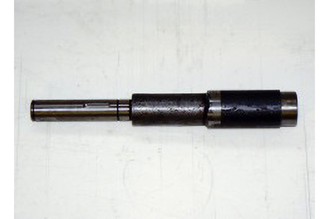 Hřídel náhonu levý