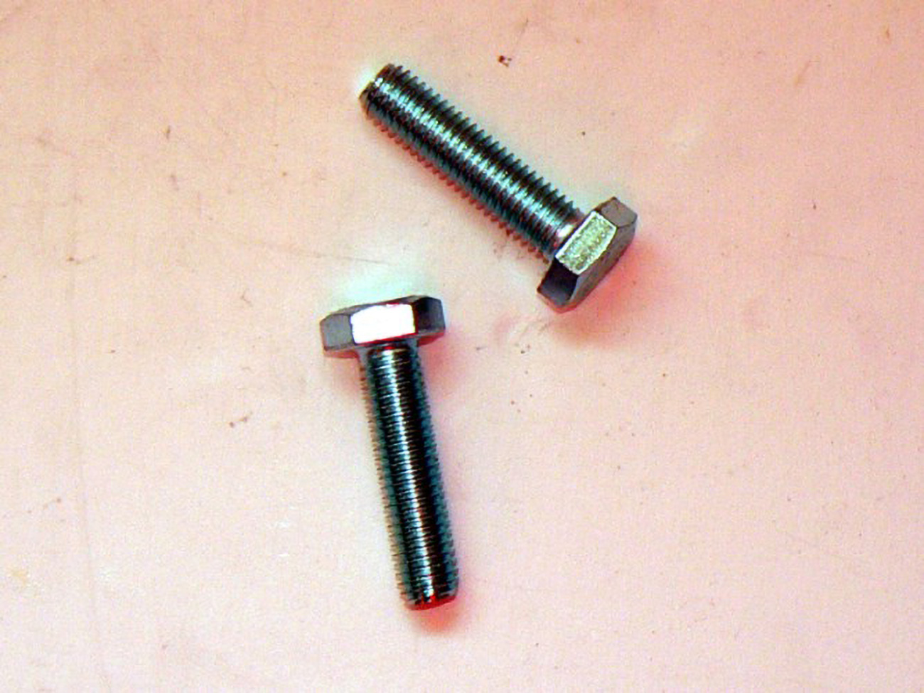 SROUB 6HR M10X40 DIN933 /02 1103.25/