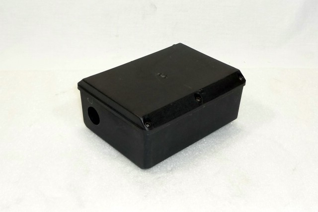 Svorková skříňka