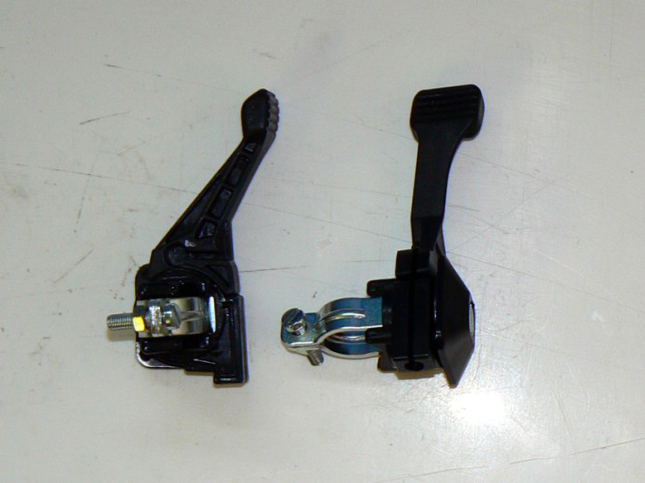 PACKA PLYNU PLASTOVA 1AG00235 JIKOV