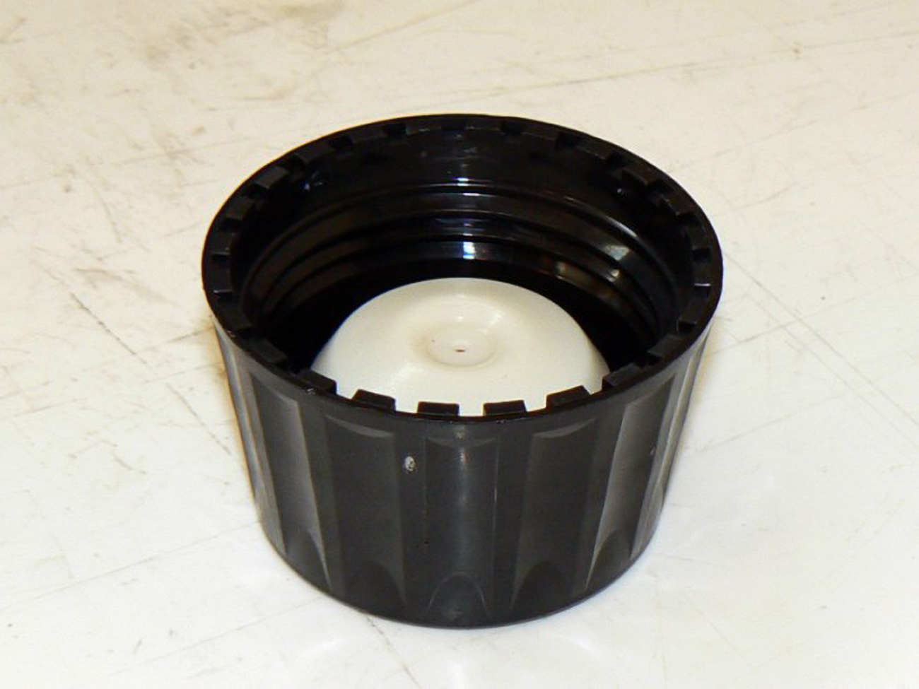 UZAVER NADRZE PLAST.JM