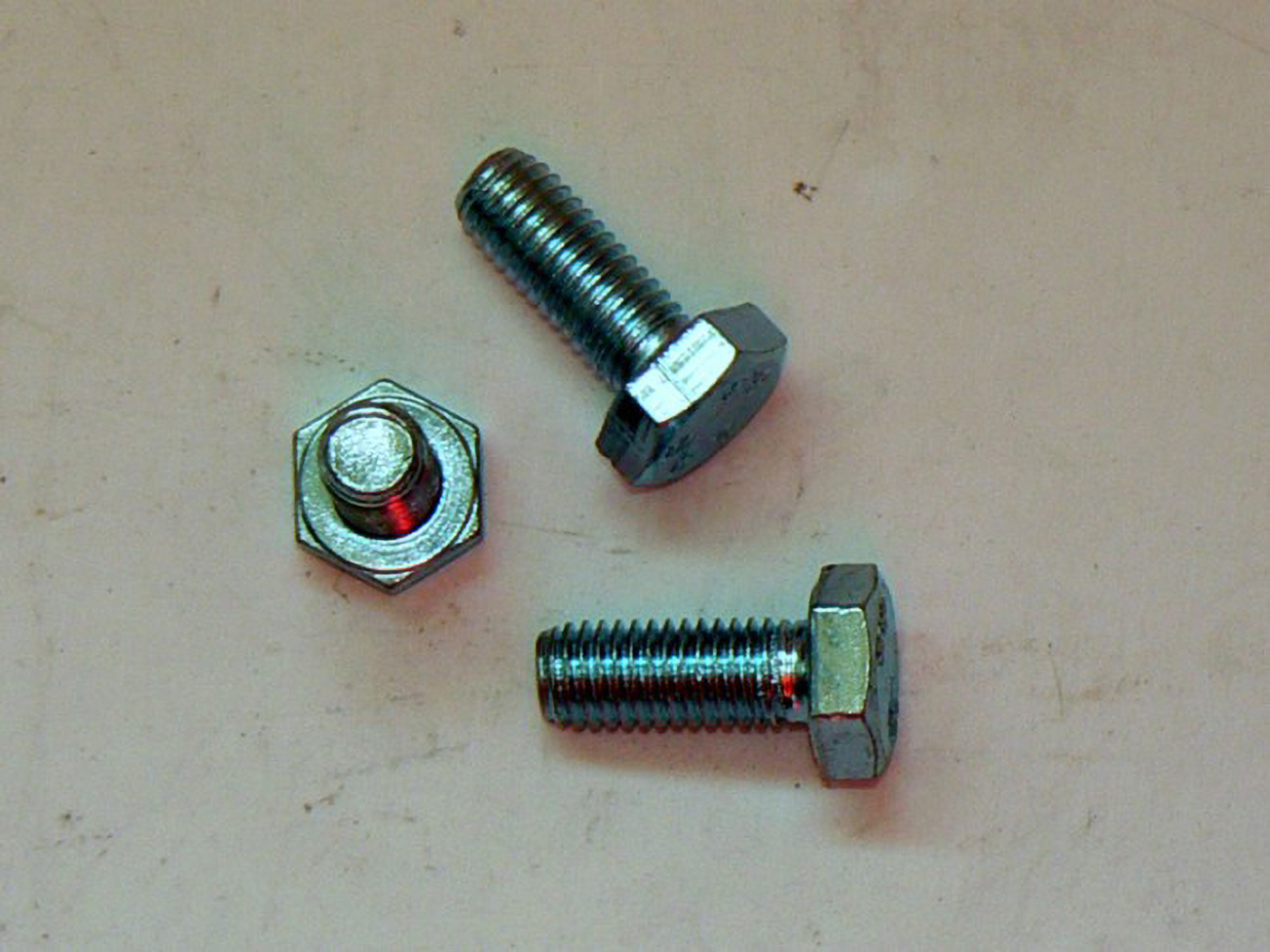 SROUB 6HR  M10X25 DIN933 /02 1103.55/