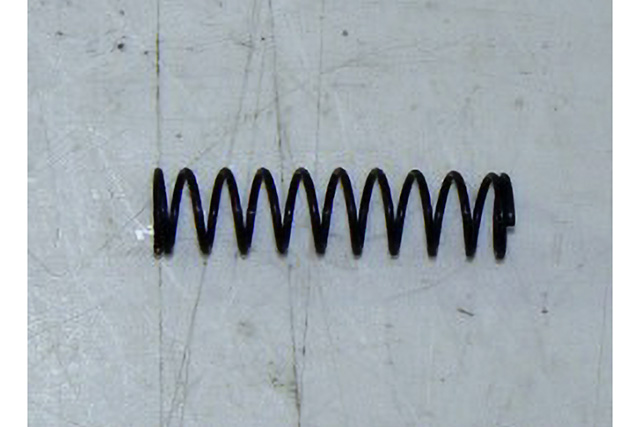 pružina páky zadního madla