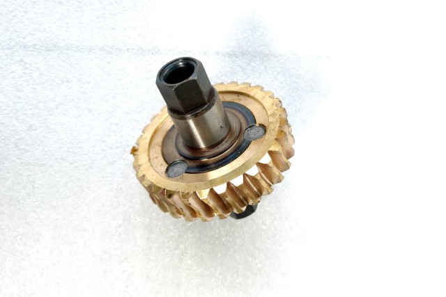 Šnekové kolo úplné T-2 (2010)