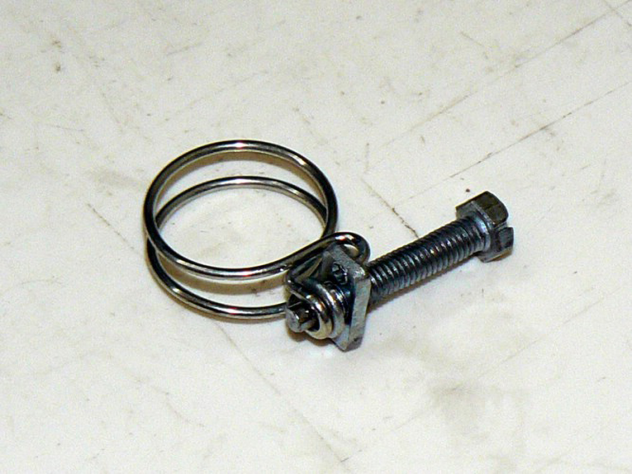 SVORKA OCELOVA 20-25