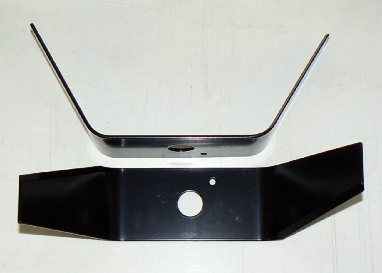 NUZ HORNI MIXOVACI F-530