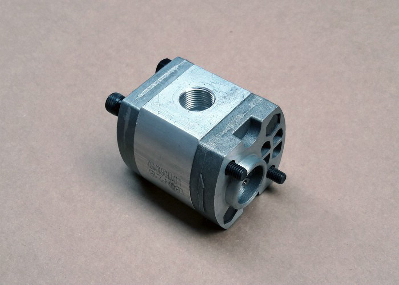 CERPADLO ZUBOVE 9TON