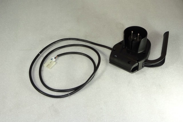 Spínač elektrický