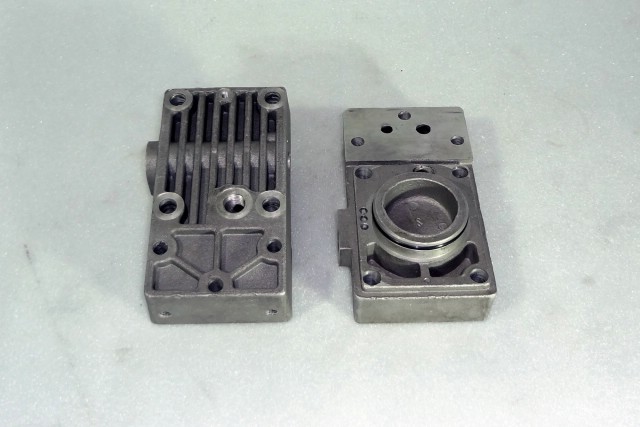 Hliníkový kryt zadní